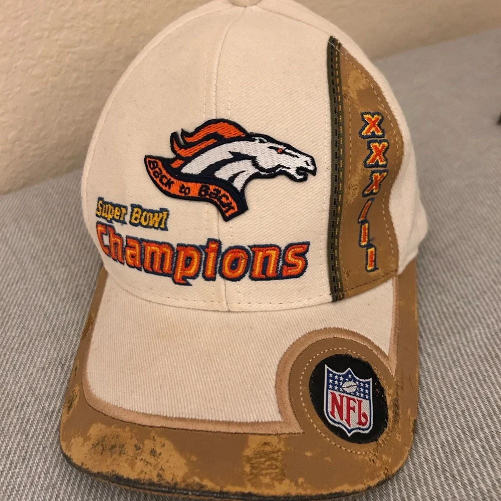 DENVER BRONCOS 1999 Super Bowl XXXIII Champions Adjustable Cap Hat NWOT